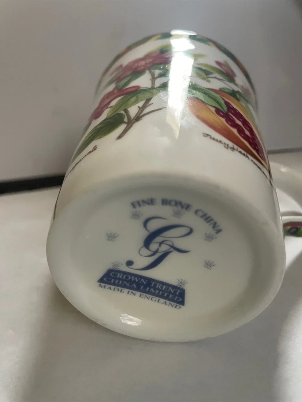 Vintage Crown Trent Fine Bone China Pomegranate Mug - White with Red & Green